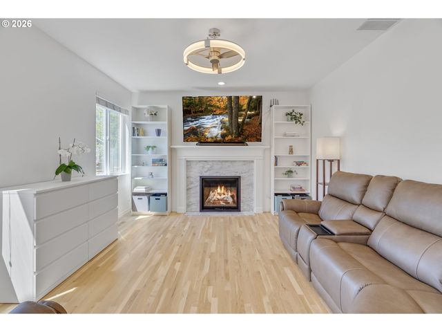 14010 Nw TRADEWIND St, Portland, OR 97229