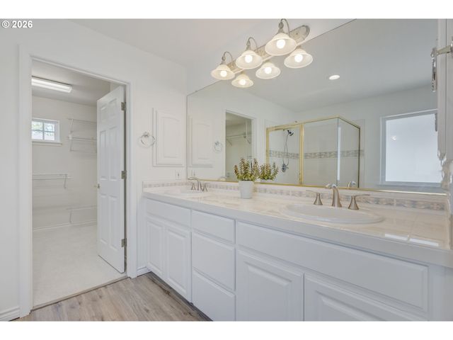 14010 Nw TRADEWIND St, Portland, OR 97229