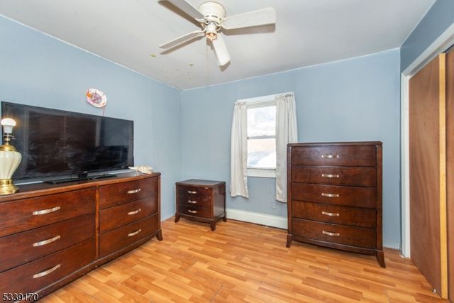 15 Van Dunk Ln, Ringwood Boro, NJ 07456