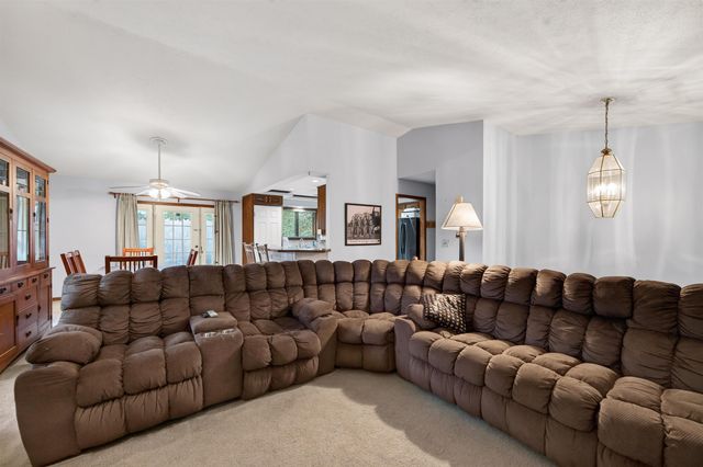 2068 N Westridge, Wichita, KS 67203