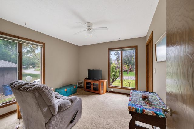 2068 N Westridge, Wichita, KS 67203