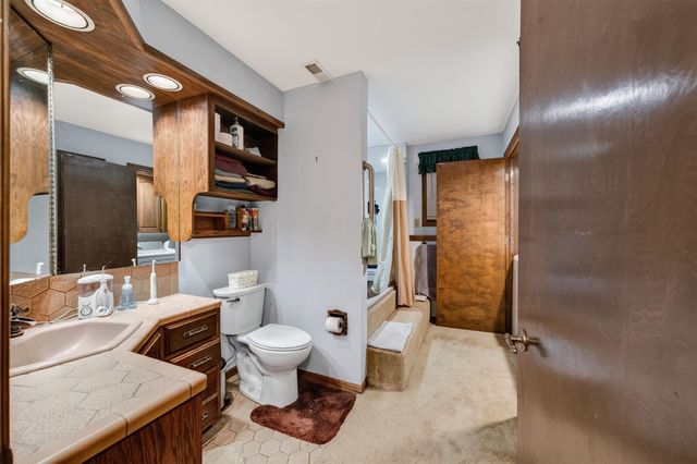 2068 N Westridge, Wichita, KS 67203