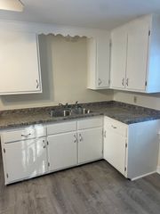 31 Randall St 1, Palmer, MA 01069