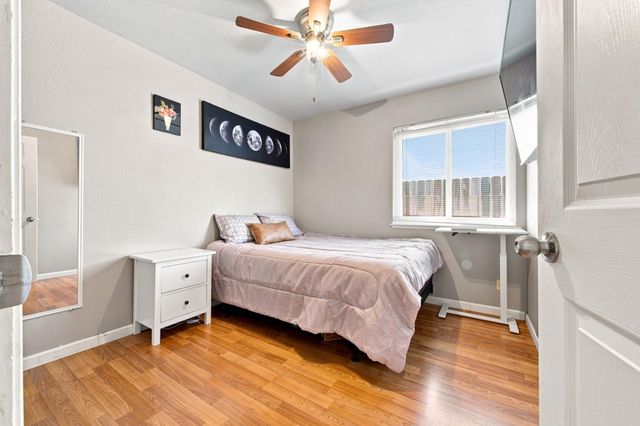 2887 Azevedo Dr, Sacramento, CA 95833