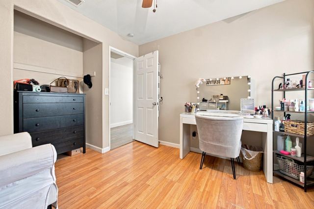 2887 Azevedo Dr, Sacramento, CA 95833