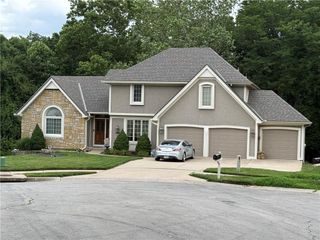 6001 78th Court, Kansas City, MO 64151