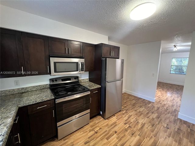 1406 SW 1st A, Fort Lauderdale, FL 33312