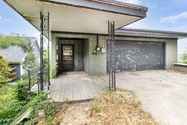 6196 S Shore Drive, Whitehall, MI 49461