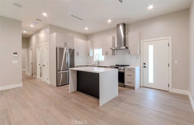 2941 Mary Street 2, La Crescenta, CA 91214