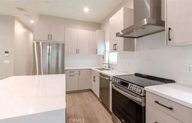 2941 Mary Street 2, La Crescenta, CA 91214