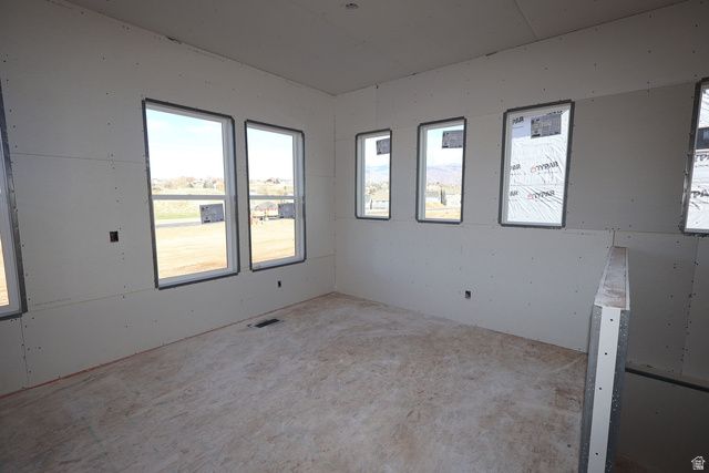 1261 E LARKSPUR WAY, Layton, UT 84040