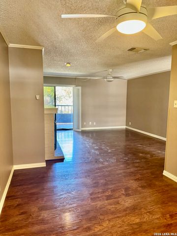 4212 Medical Dr Unit 1009, San Antonio, TX 78229