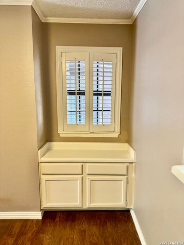 4212 Medical Dr Unit 1009, San Antonio, TX 78229