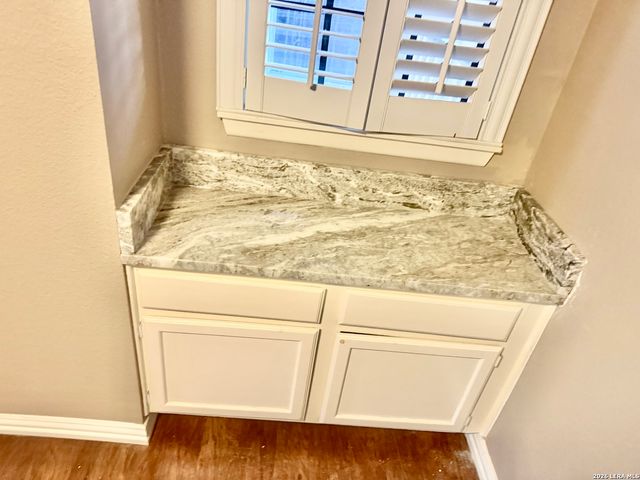 4212 Medical Dr Unit 1009, San Antonio, TX 78229