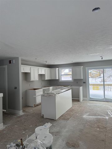 1355 Adams Avenue, Muskegon, MI 49442