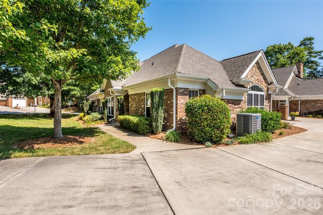 2803 Bellasera Way, Matthews, NC 28105