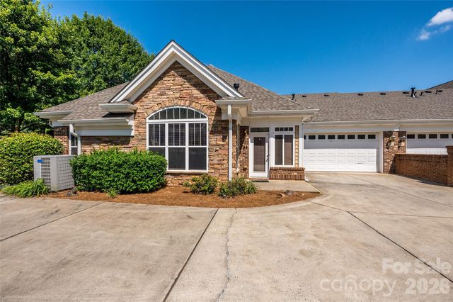 2803 Bellasera Way, Matthews, NC 28105
