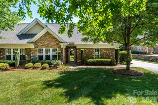 2803 Bellasera Way, Matthews, NC 28105