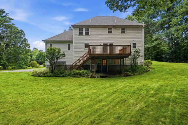9 Alexandra Drive, Pelham, NH 03076