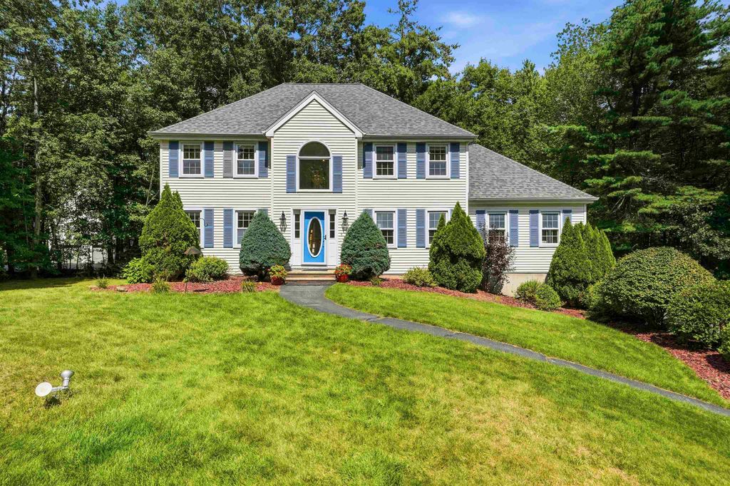 9 Alexandra Drive, Pelham, NH 03076
