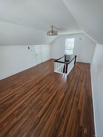 192-23 116th Road, Saint Albans, NY 11412