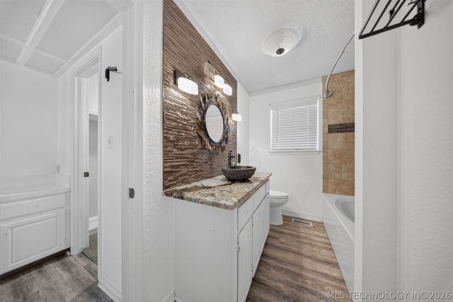 1102 W 20th Street, Claremore, OK 74017