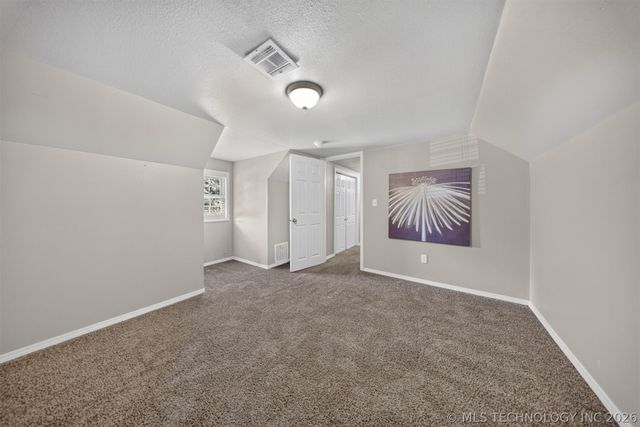 1102 W 20th Street, Claremore, OK 74017
