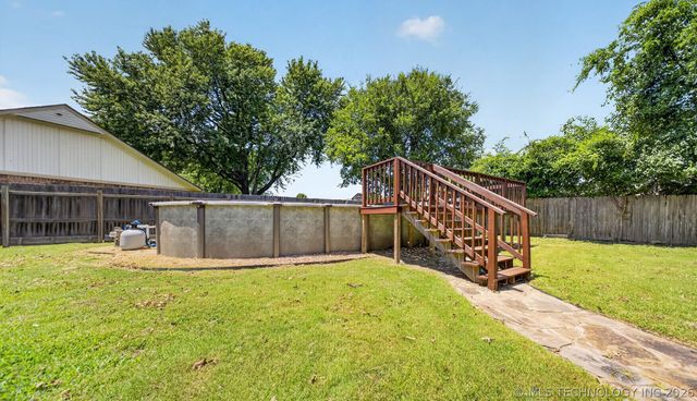 1102 W 20th Street, Claremore, OK 74017