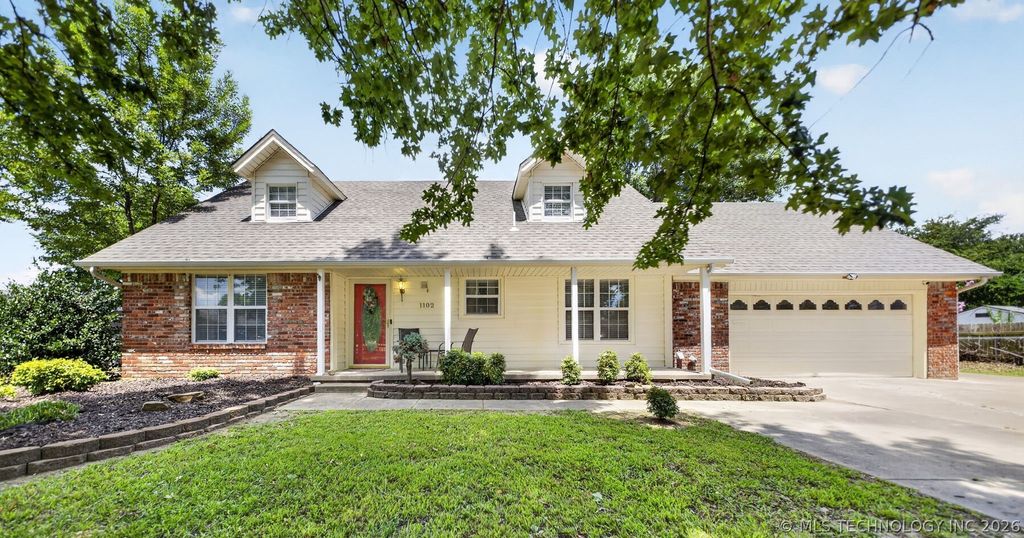 1102 W 20th Street, Claremore, OK 74017