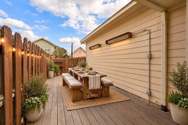 7143 Sun Village Drive, Houston, TX 77083