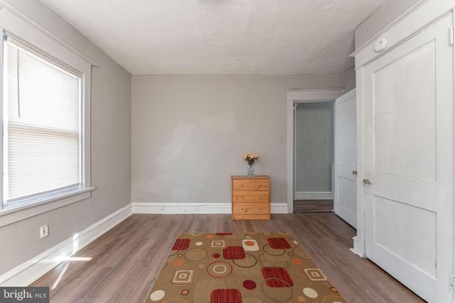 150 KEDRON AVE, Folsom, PA 19033