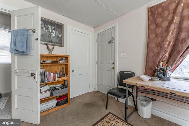 150 KEDRON AVE, Folsom, PA 19033