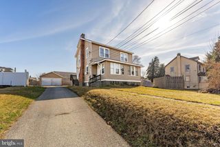 150 KEDRON AVE, Folsom, PA 19033