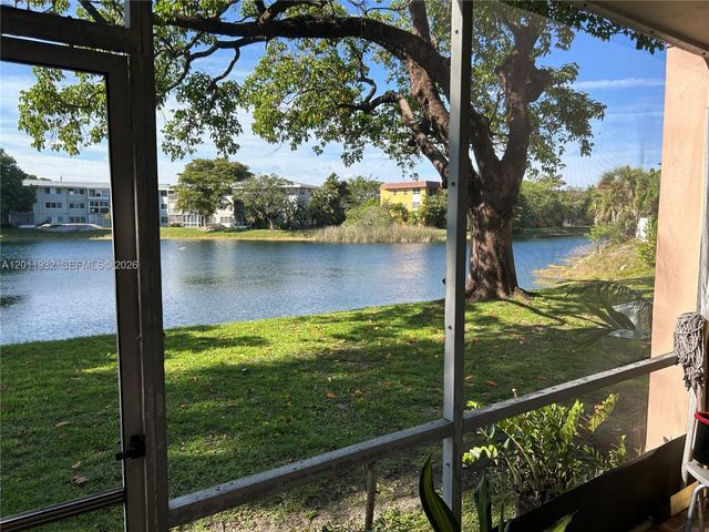 5435 NW 10th Ct 106, Plantation, FL 33313