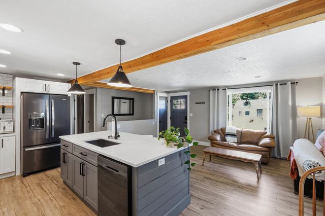 2611 W Broad Ave, Spokane, WA 99205