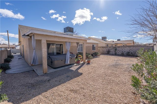 3305 N Lomalai Street, Kingman, AZ 86401