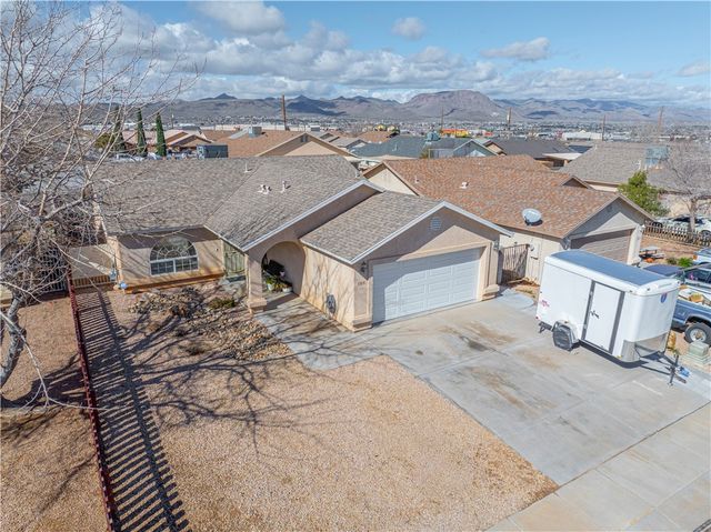 3305 N Lomalai Street, Kingman, AZ 86401