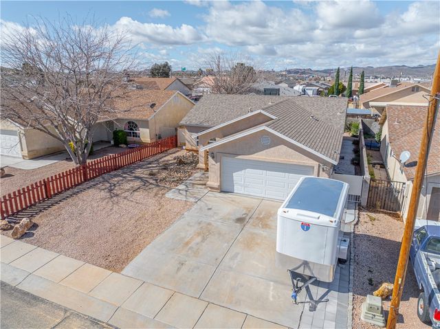 3305 N Lomalai Street, Kingman, AZ 86401