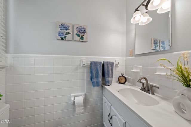 5121 Leesville Road, Durham, NC 27703