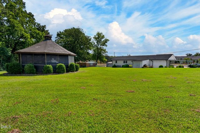 5121 Leesville Road, Durham, NC 27703