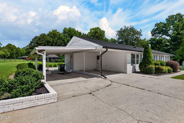 5121 Leesville Road, Durham, NC 27703