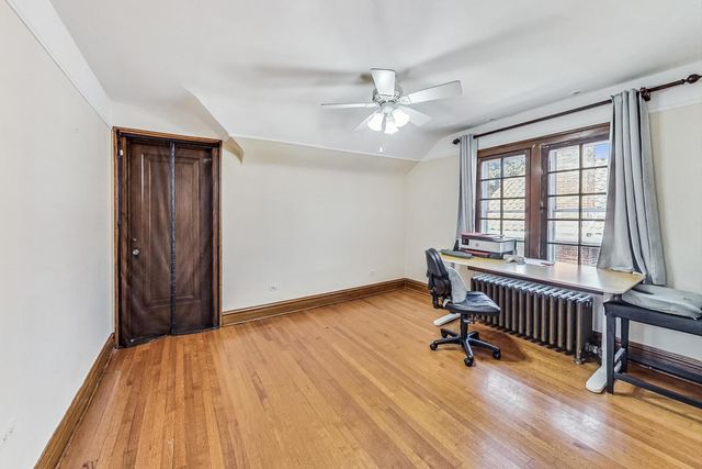 7102 Riverside Drive, Berwyn, IL 60402