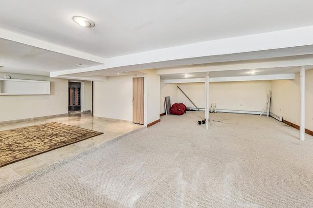 7102 Riverside Drive, Berwyn, IL 60402