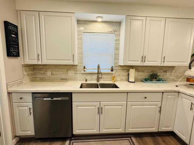 3761 Arizona Ave, Riverbank, CA 95367