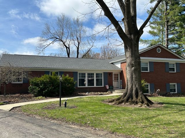 7432 Glenview Drive W, Indianapolis, IN 46250