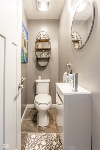 7432 Glenview Drive W, Indianapolis, IN 46250