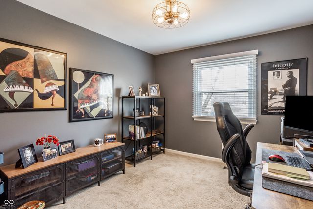 7432 Glenview Drive W, Indianapolis, IN 46250