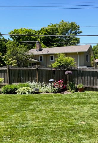 7432 Glenview Drive W, Indianapolis, IN 46250