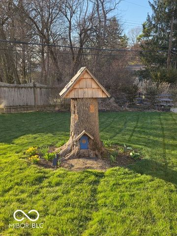 7432 Glenview Drive W, Indianapolis, IN 46250