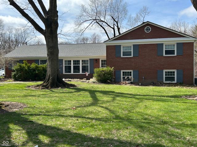 7432 Glenview Drive W, Indianapolis, IN 46250